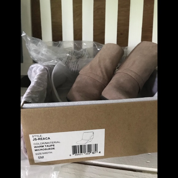 JS- REACA  Warm Taupe Bootie - Picture 5 of 5
